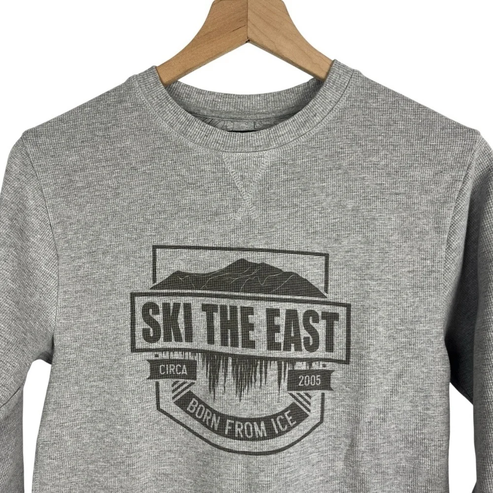 SKI THE EAST Men's Gray Thermal Long Sleeve T-Shirt Size XS Winter Ski Logo